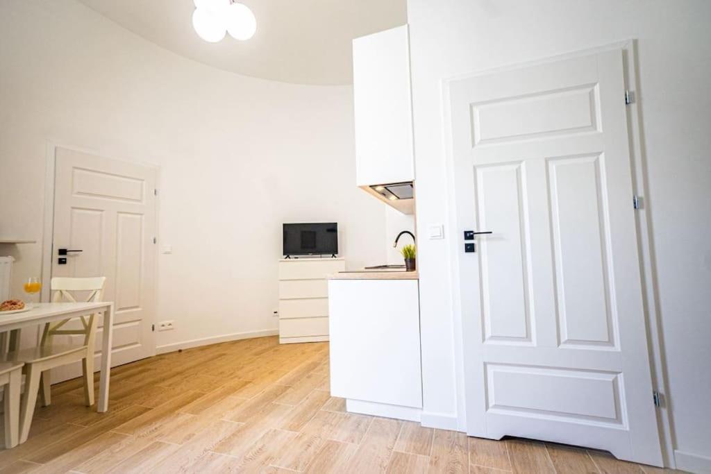 Lovely Apartment In Βαρσοβία Εξωτερικό φωτογραφία
